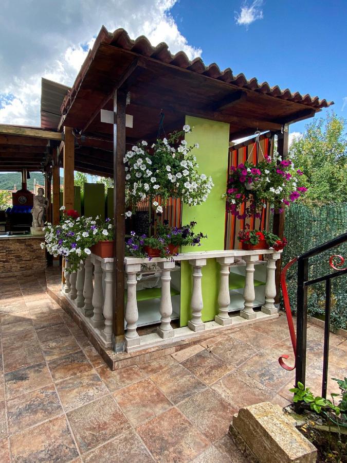 Casa Julian Villa Cistierna Ngoại thất bức ảnh